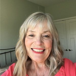 Meet your Posher, Cheryl